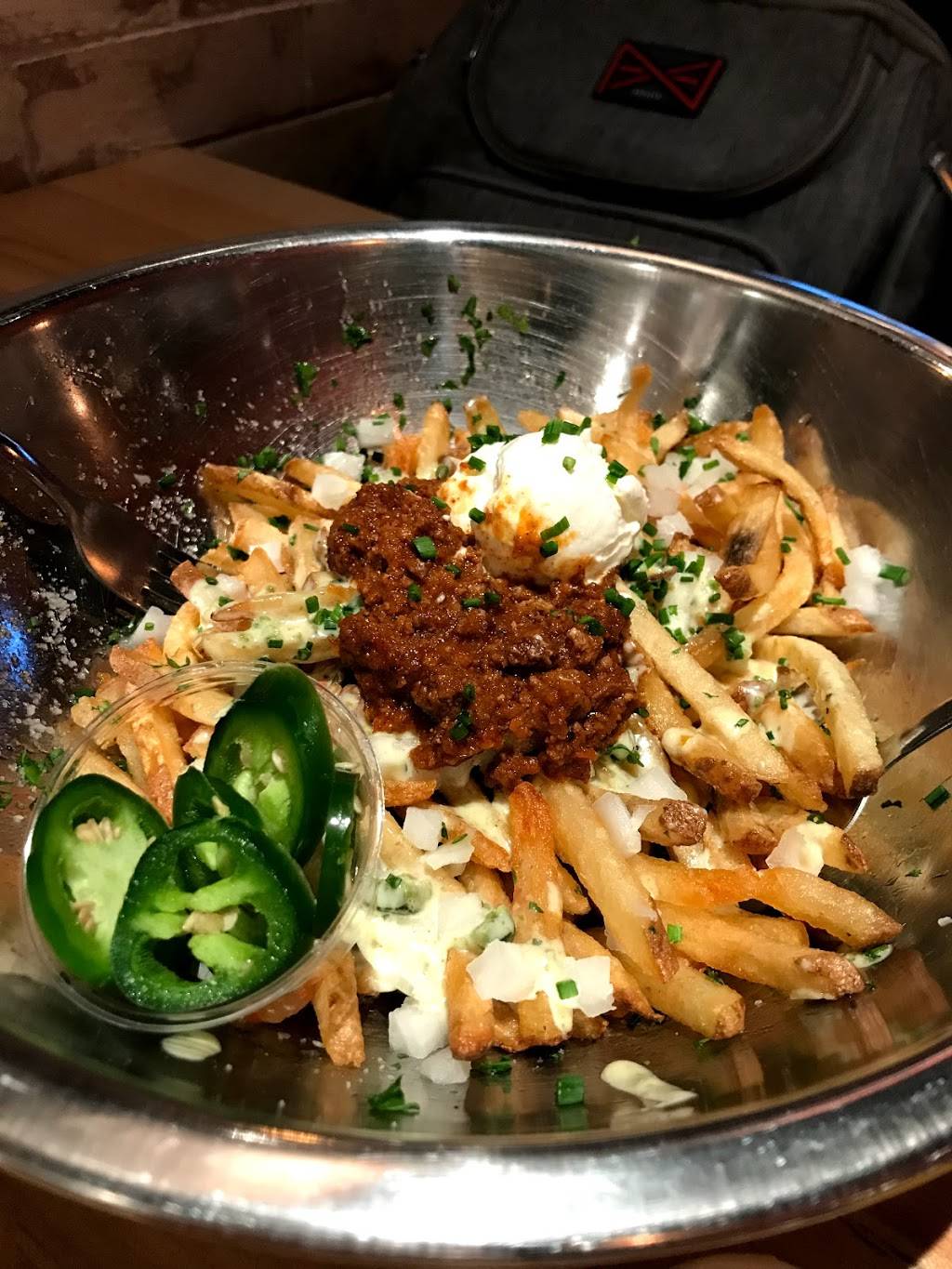 Hopdoddy Burger Bar | restaurant | 830 CA-1 #116, El Segundo, CA 90245, USA | 3104142337 OR +1 310-414-2337