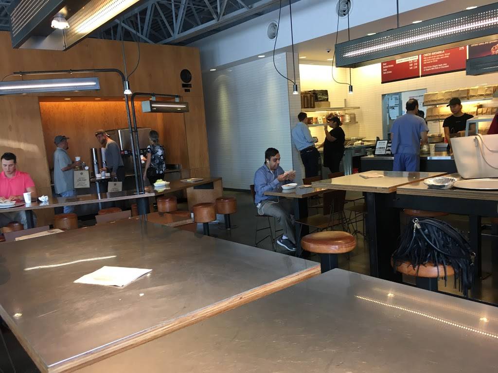 Chipotle Mexican Grill | restaurant | 103 Brandon Town Center Dr, Brandon, FL 33511, USA | 8133303001 OR +1 813-330-3001