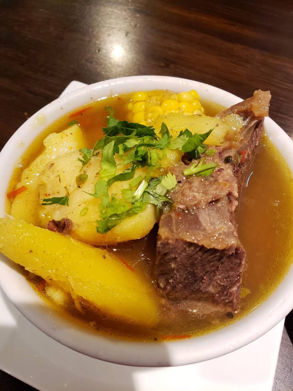 Megachuzo | restaurant | 17632 Collins Ave, Sunny Isles Beach, FL 33160, USA | 3059483335 OR +1 305-948-3335