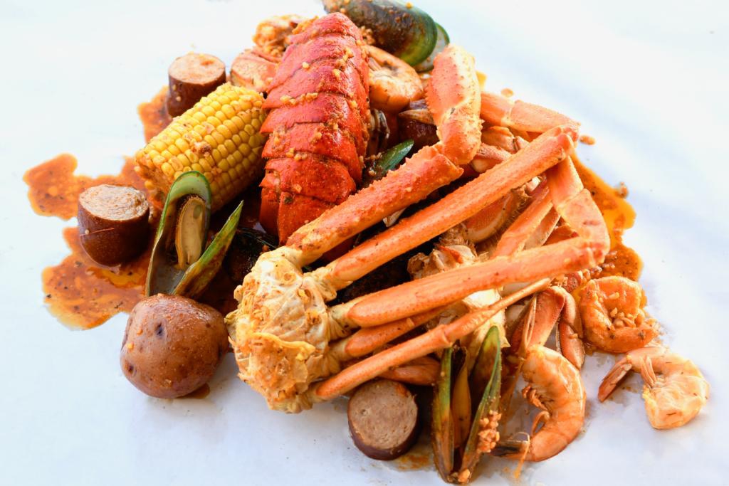 Storming Crab | restaurant | 3500 SW College Rd #100, Ocala, FL 34474, USA | 3523046996 OR +1 352-304-6996