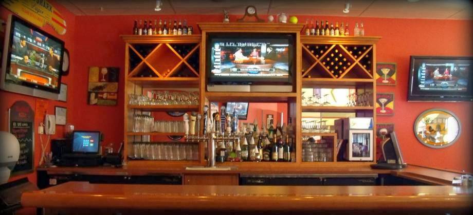 Vitales Pizza | restaurant | 59 W Washington Ave, Zeeland, MI 49464, USA | 6167725900 OR +1 616-772-5900