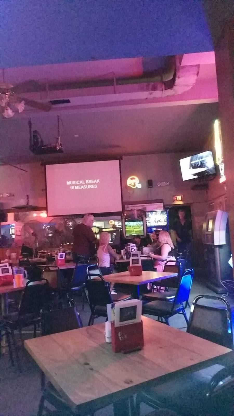 Winchester Bar & Grill | night club | 7002 Q St, Omaha, NE 68117, USA | 4023319933 OR +1 402-331-9933