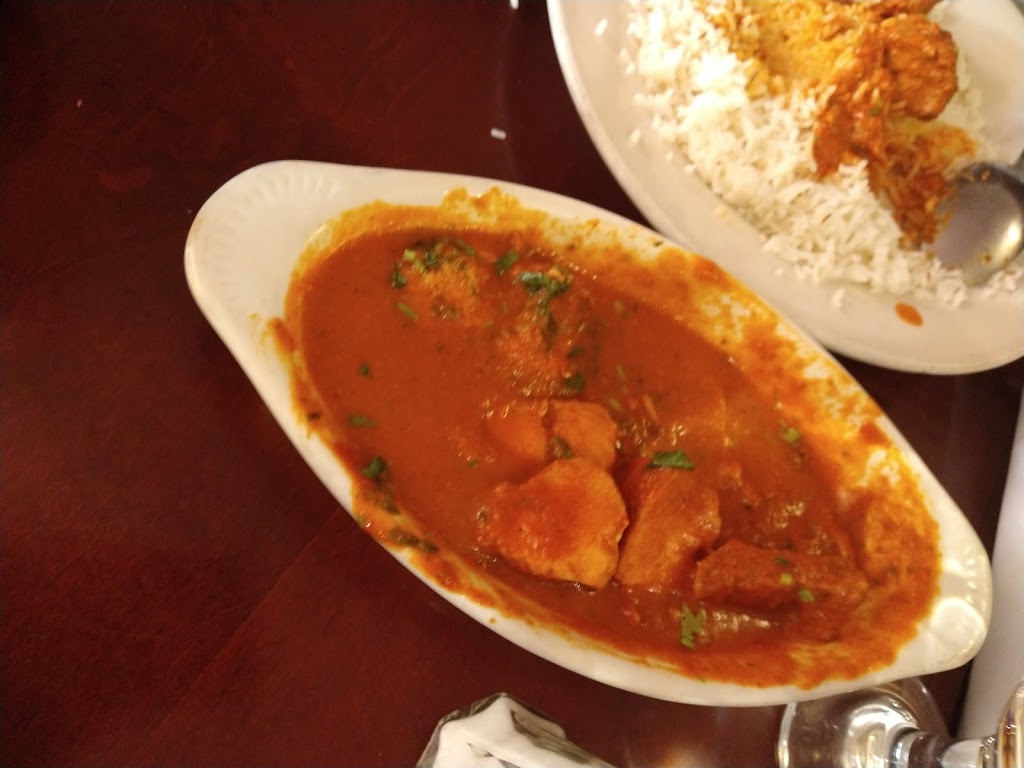 Flavors of India | restaurant | 2524 L St NW, Washington, DC 20037, USA | 2023331155 OR +1 202-333-1155