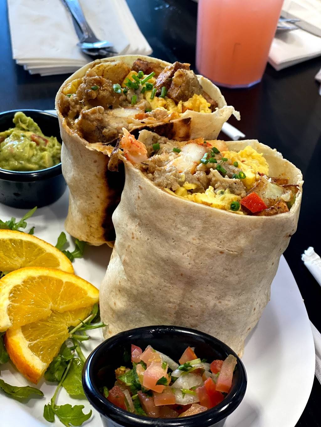 Court Cafe | restaurant | 5496 W Centinela Ave, Los Angeles, CA 90045, USA | 3104314969 OR +1 310-431-4969