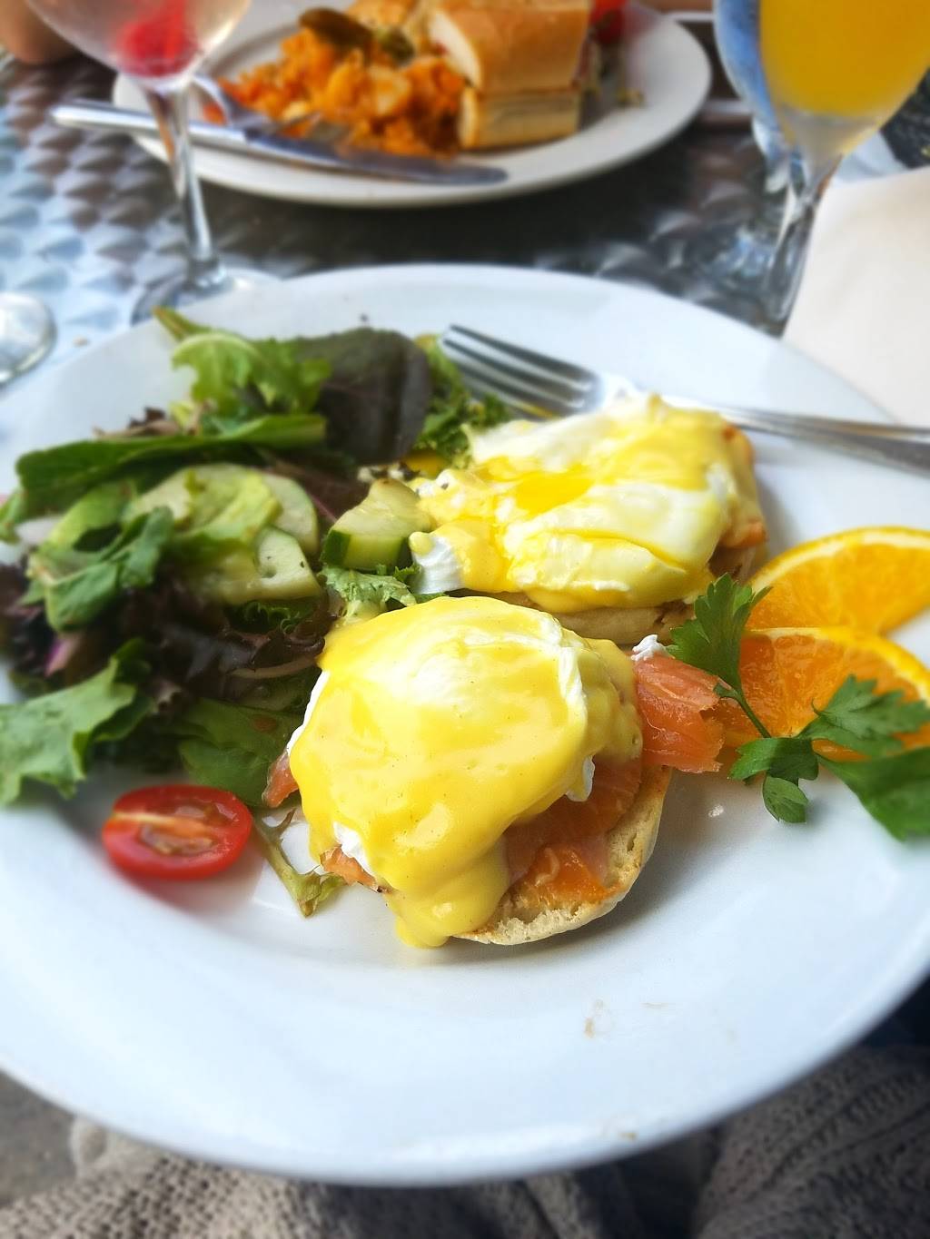 Reef | restaurant | 108-02 72nd Ave, Forest Hills, NY 11375, USA | 7184874564 OR +1 718-487-4564