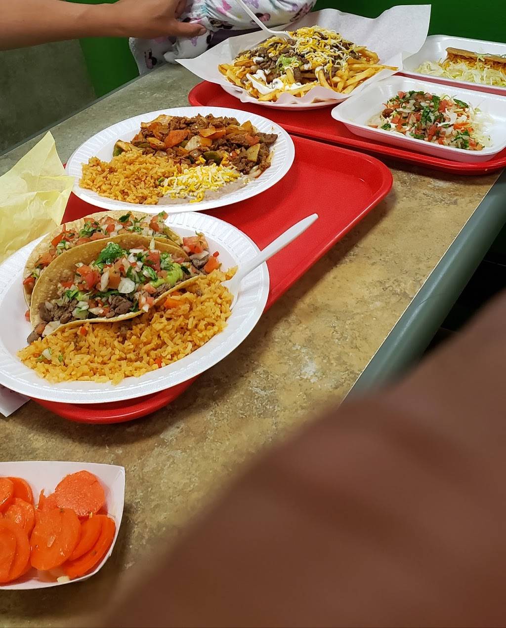 Arsenios Mexican Food | restaurant | 9142 Garfield Ave, Huntington Beach, CA 92646, USA | 7149654107 OR +1 714-965-4107