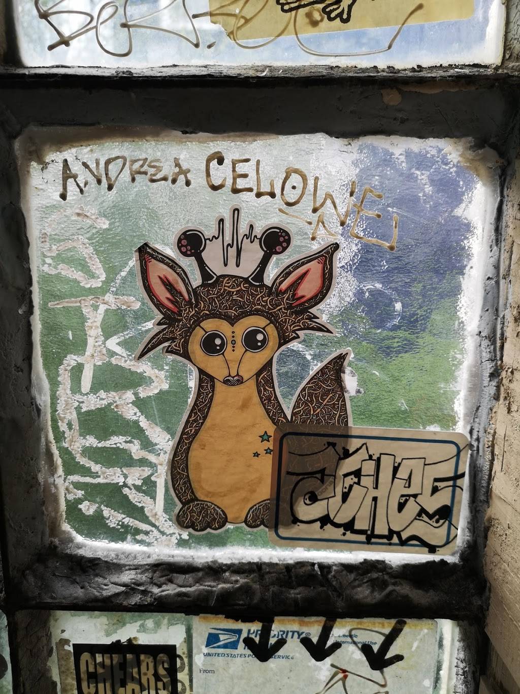 Jims | restaurant | 2420 Mission St, San Francisco, CA 94110, USA | 4152856020 OR +1 415-285-6020