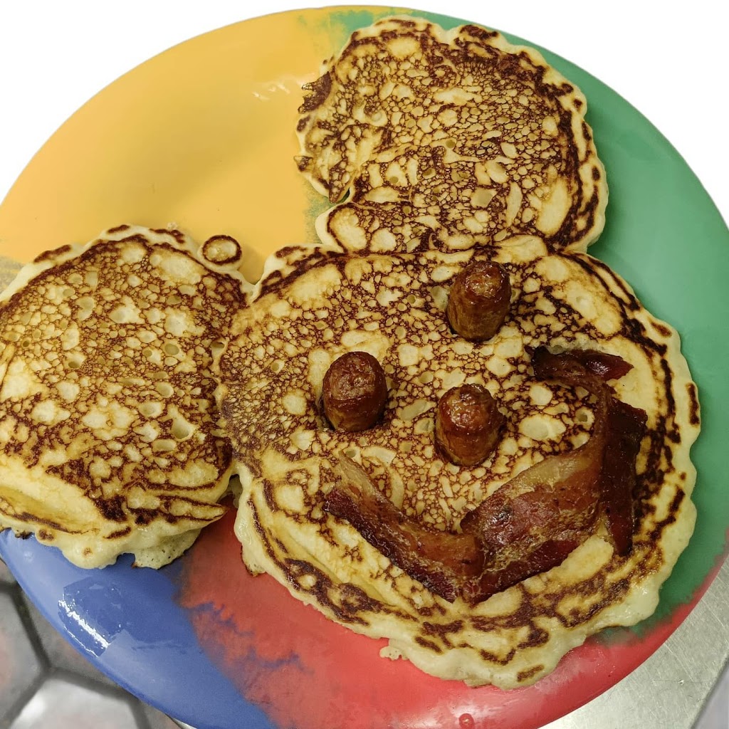 R&B Breakfast Club | restaurant | 2102 E Lincolnway, Cheyenne, WY 82001, USA | 3074330023 OR +1 307-433-0023