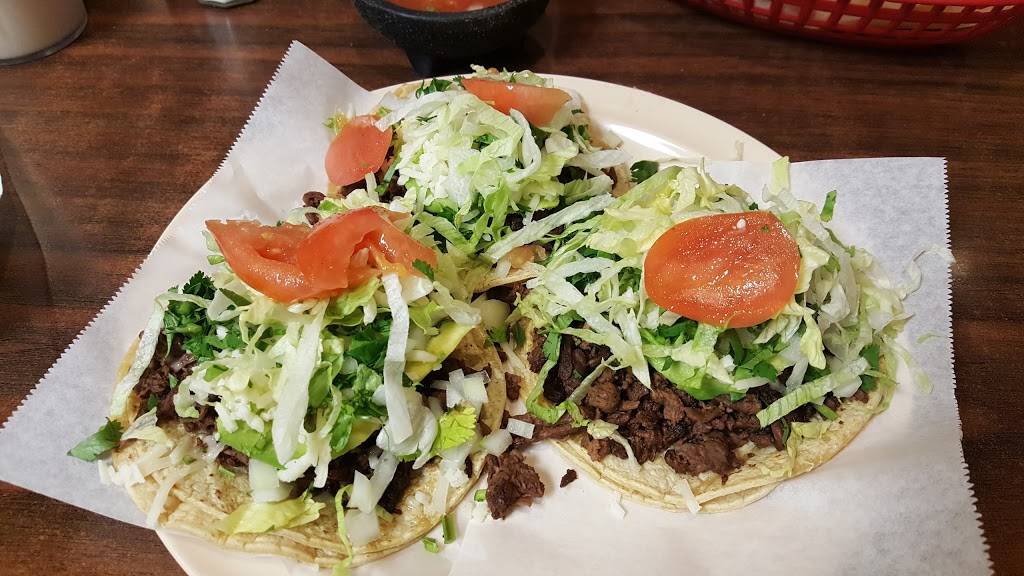 El Amigo Restaurant | restaurant | 3032 Calumet Ave, Valparaiso, IN 46383, USA | 2195315606 OR +1 219-531-5606