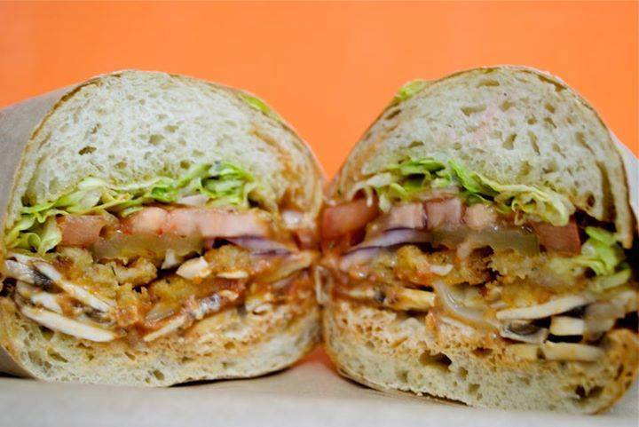 Ikes Love & Sandwiches | restaurant | 7420 S Rural Rd Ste B1, Tempe, AZ 85283, USA | 4806106750 OR +1 480-610-6750