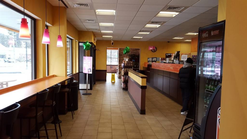 Dunkin | bakery | 1298 Blue Hills Ave, Bloomfield, CT 06002, USA | 8609045197 OR +1 860-904-5197