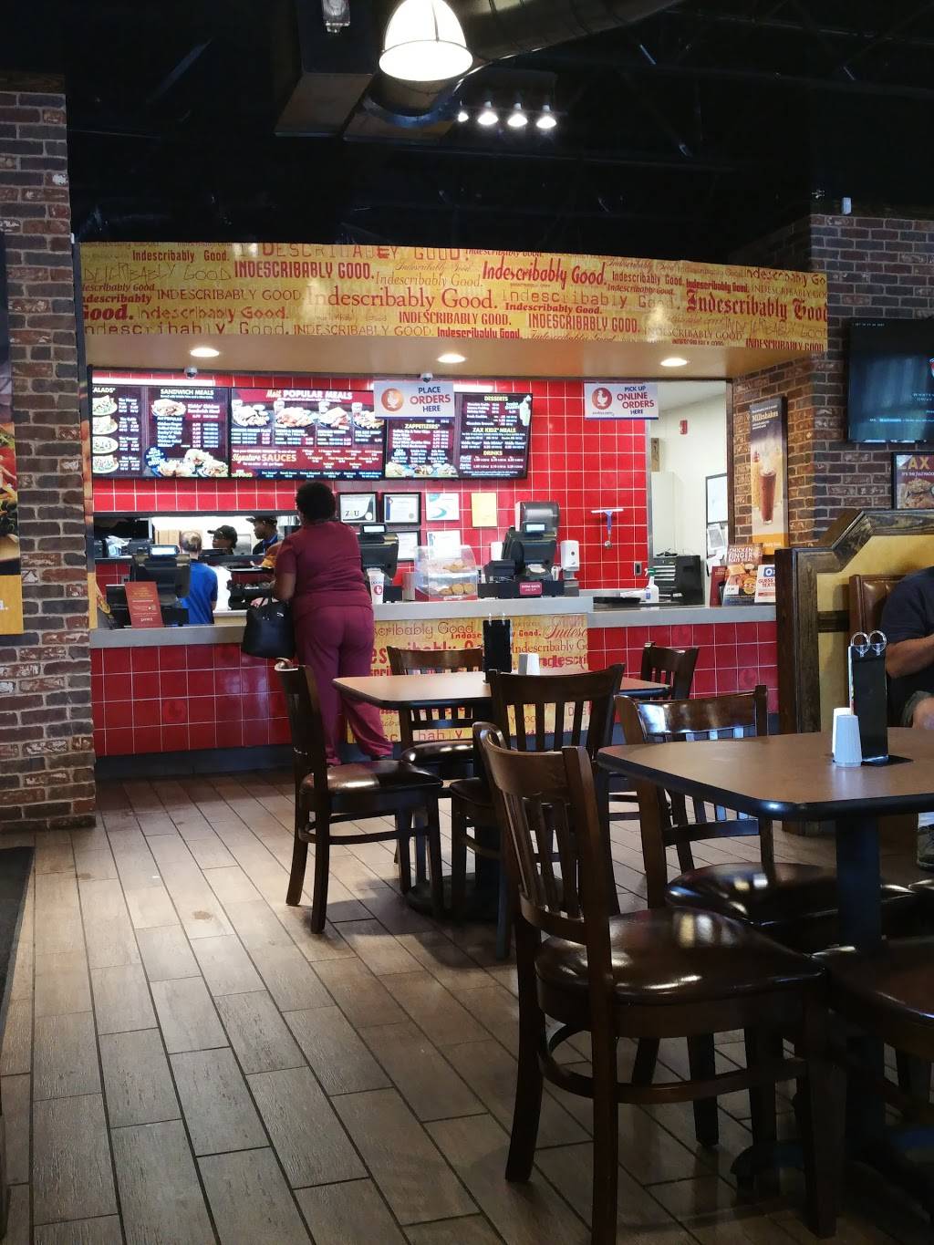 Zaxbys Chicken Fingers & Buffalo Wings | restaurant | 2240 Union Ave, Memphis, TN 38104, USA | 9014177908 OR +1 901-417-7908