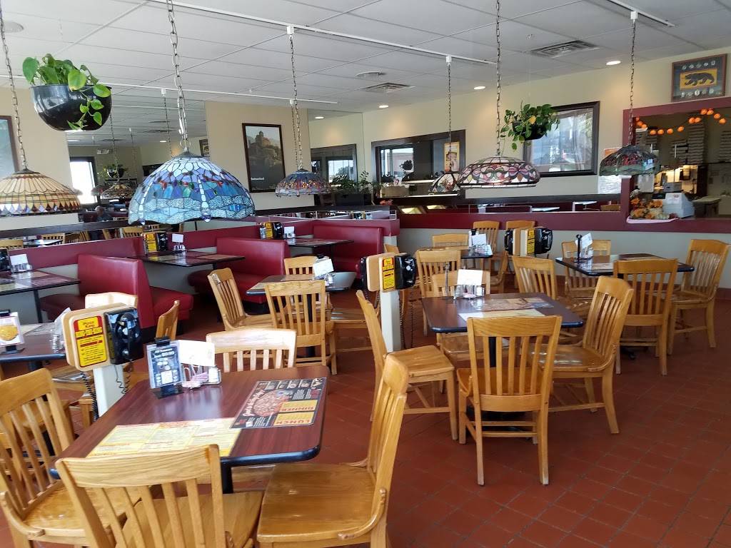 Pizza King | meal delivery | 836 US-27, Berne, IN 46711, USA | 2605893515 OR +1 260-589-3515