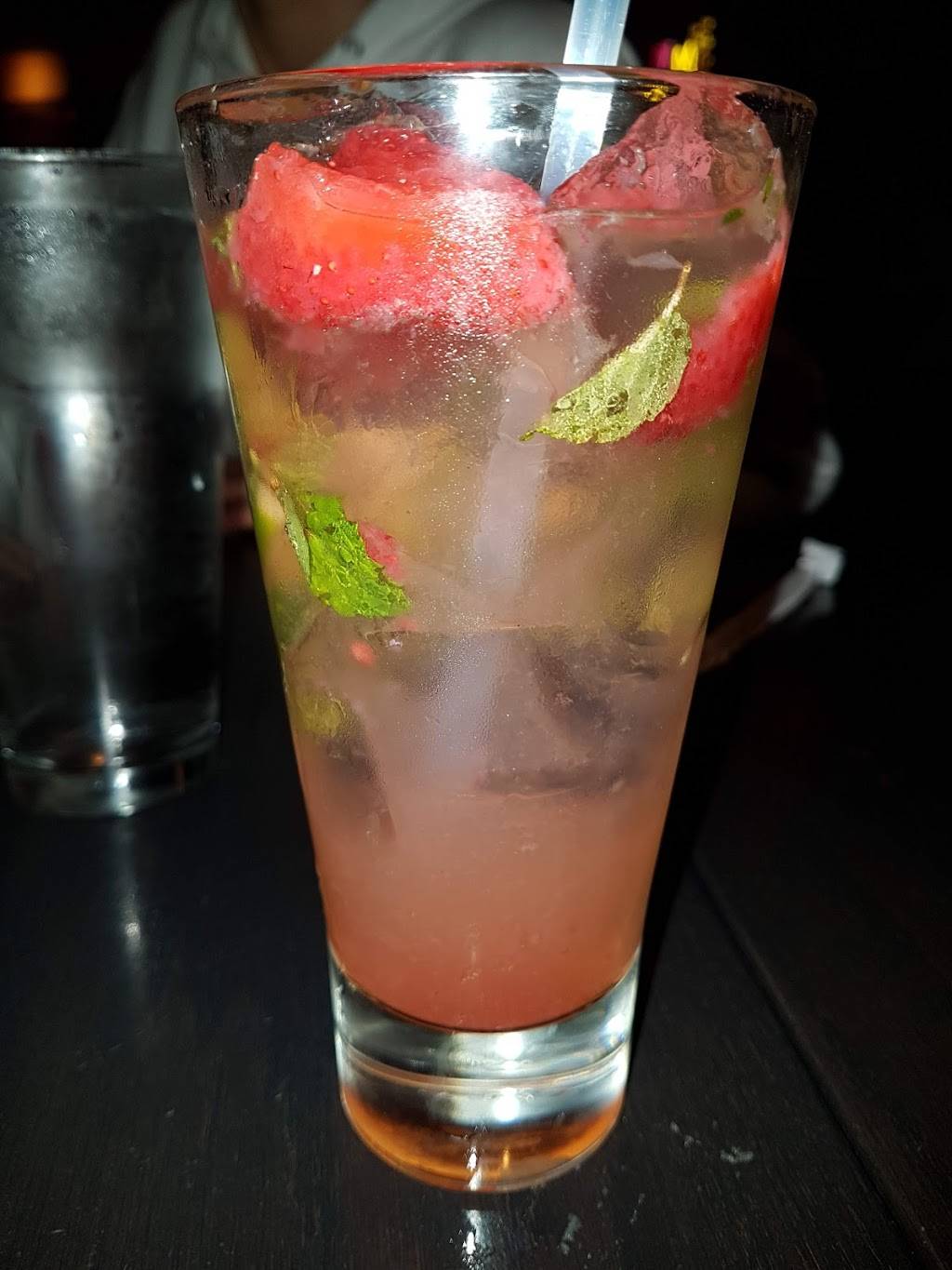 Red Robin Gourmet Burgers and Brews | restaurant | 401 NE Northgate Way, Seattle, WA 98125, USA | 2063650933 OR +1 206-365-0933