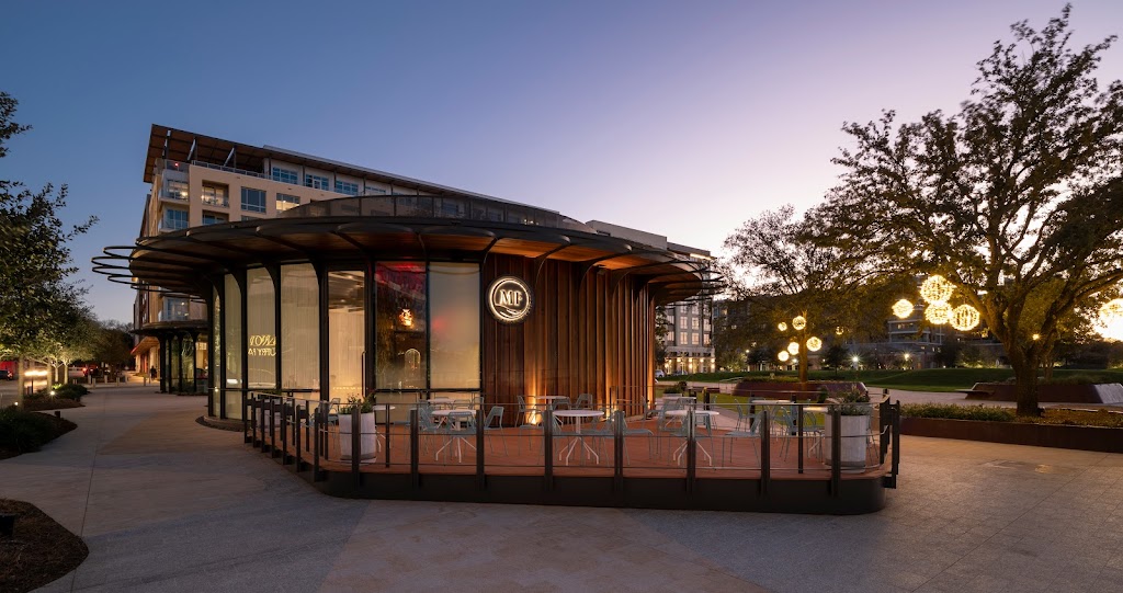 MF Lobster & Ceviche | restaurant | 3711 Autry Pk Dr Suite 100, Houston, TX 77019, USA | 7139936428 OR +1 713-993-6428