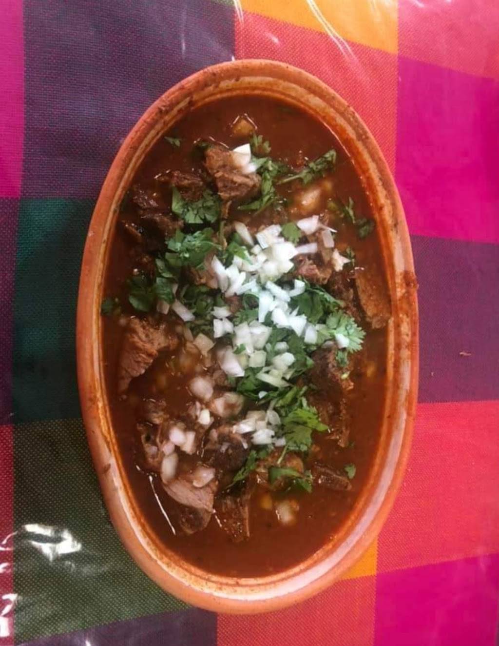 La Tapatia Tacos Y Tortas | restaurant | 2100 N Rancho Ave, Colton, CA 92324, USA | 9093327171 OR +1 909-332-7171