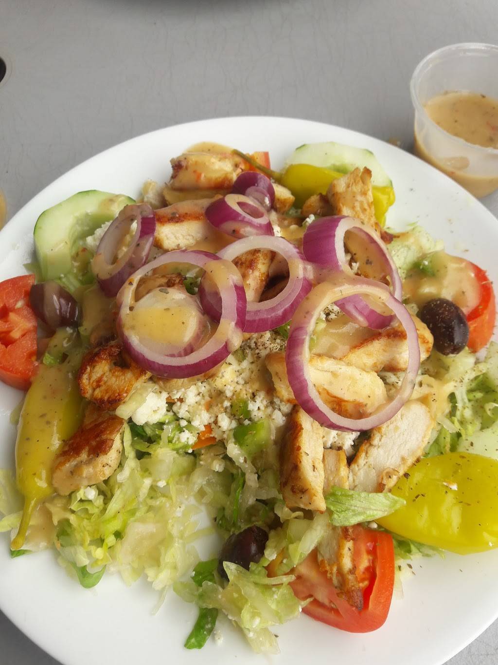 Greek Guys Grill | restaurant | 2545 Somerset Center Dr, Winston-Salem, NC 27103, USA | 3367942545 OR +1 336-794-2545