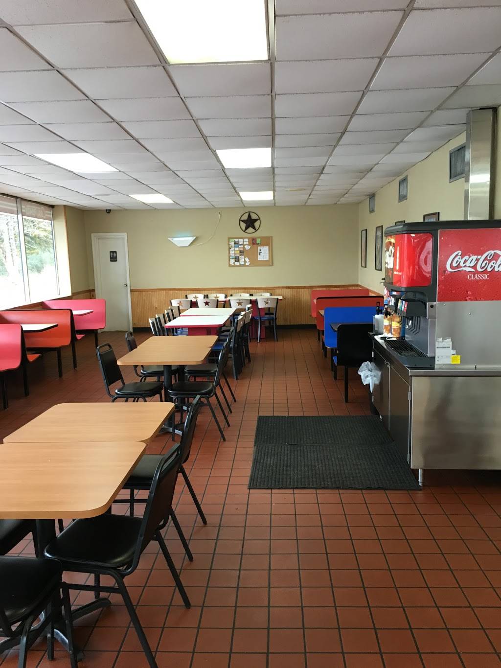 Dairy Queen Store | restaurant | 1001 E Sabine St, Carthage, TX 75633, USA | 9036942815 OR +1 903-694-2815