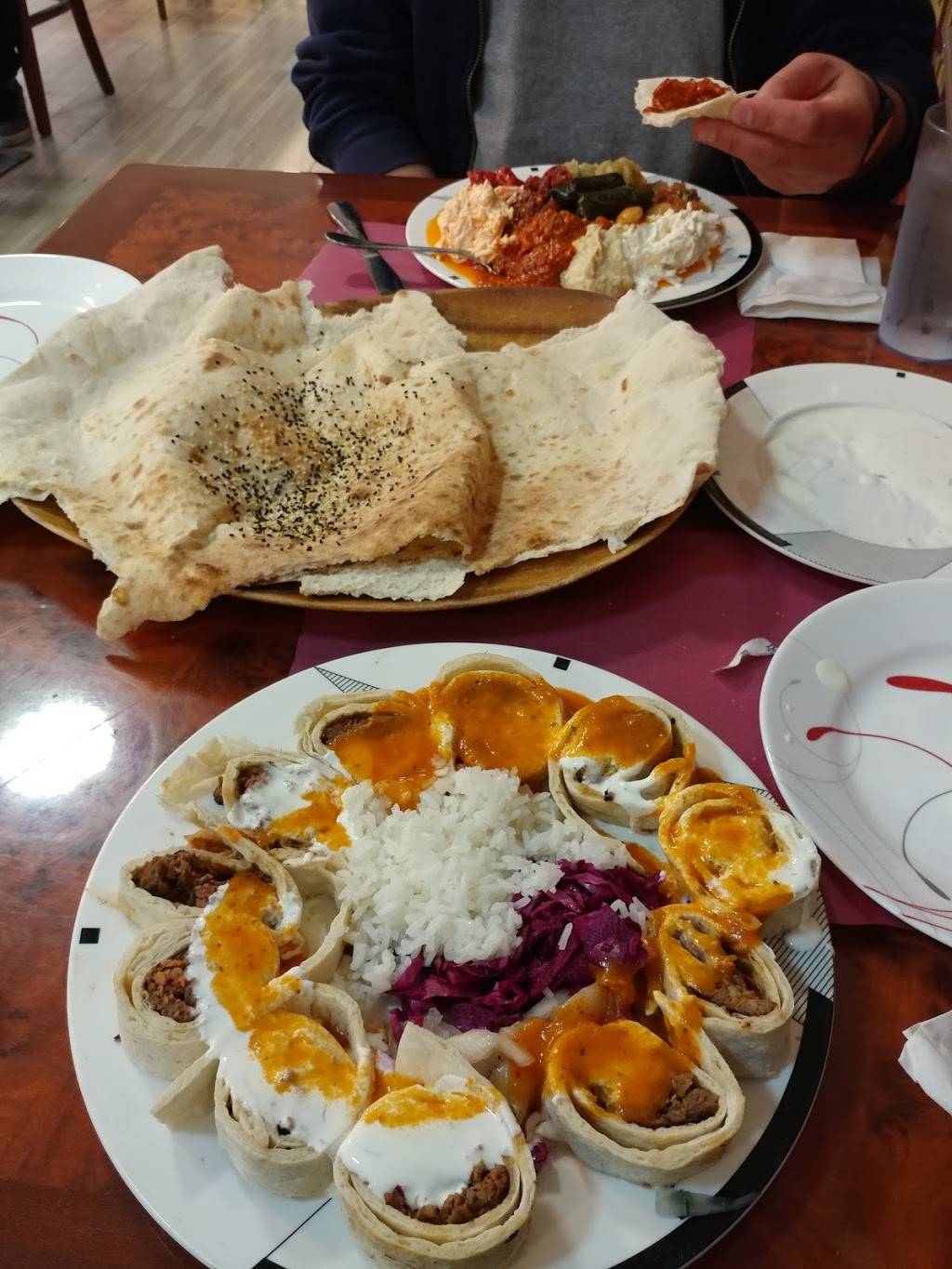 Ali Baba | restaurant | 2243 15th St, Troy, NY 12180, USA | 5182731170 OR +1 518-273-1170