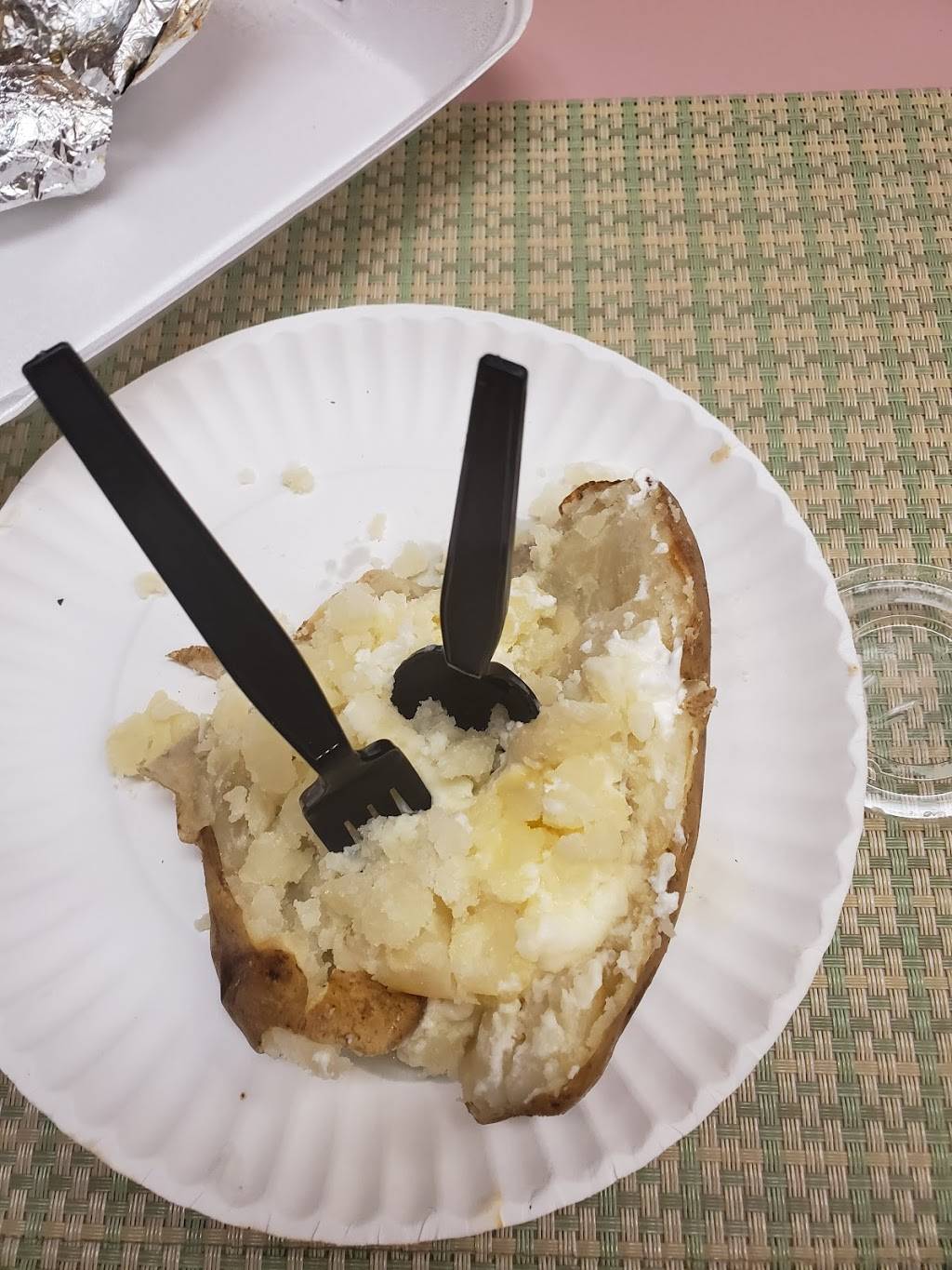 Jamils Steakhouse OKC | restaurant | 4910 N Lincoln Blvd, Oklahoma City, OK 73105, USA | 4055258352 OR +1 405-525-8352