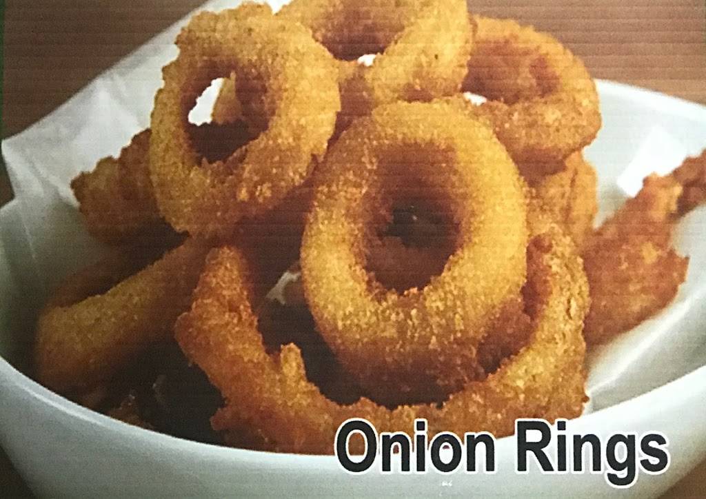 Chicagos fish and chicken | restaurant | 3720 Mitthoeffer Rd, Indianapolis, IN 46235, USA | 3178905100 OR +1 317-890-5100