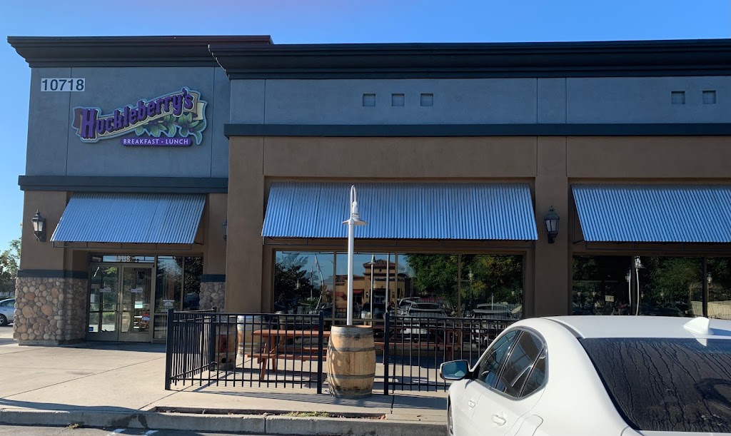 Huckleberrys Breakfast & Lunch | restaurant | 10718 Trinity Pkwy, Stockton, CA 95219, USA | 2094758844 OR +1 209-475-8844