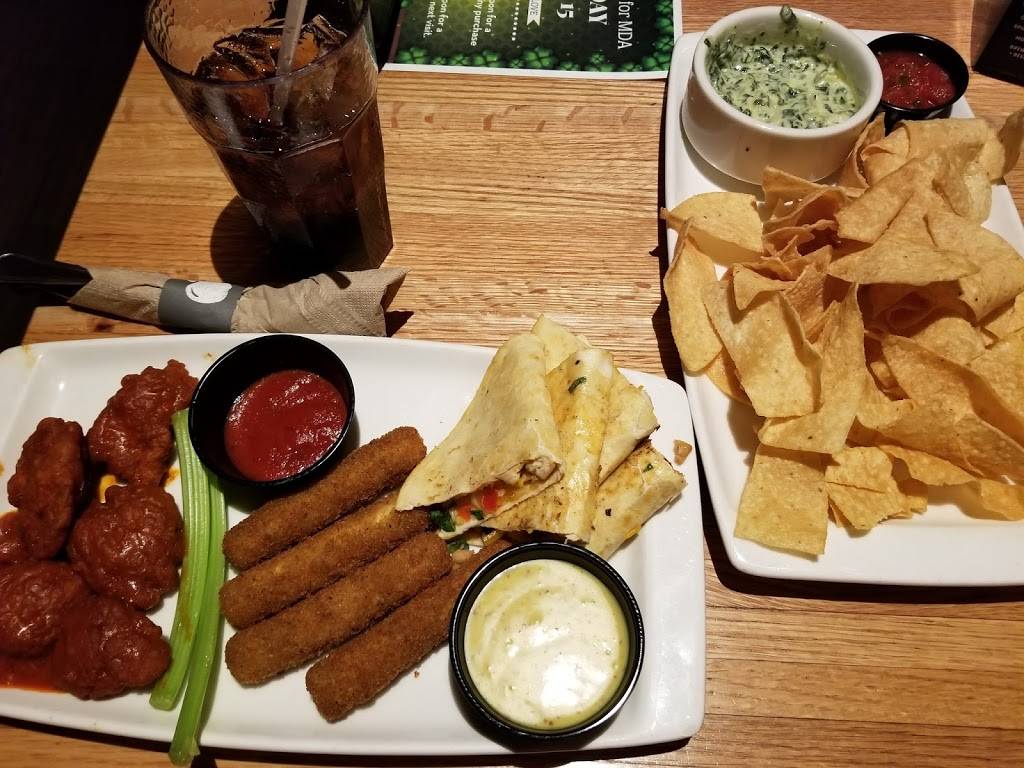 Applebees Grill + Bar | restaurant | 13301 Middlebelt Rd, Livonia, MI 48150, USA | 7342454680 OR +1 734-245-4680