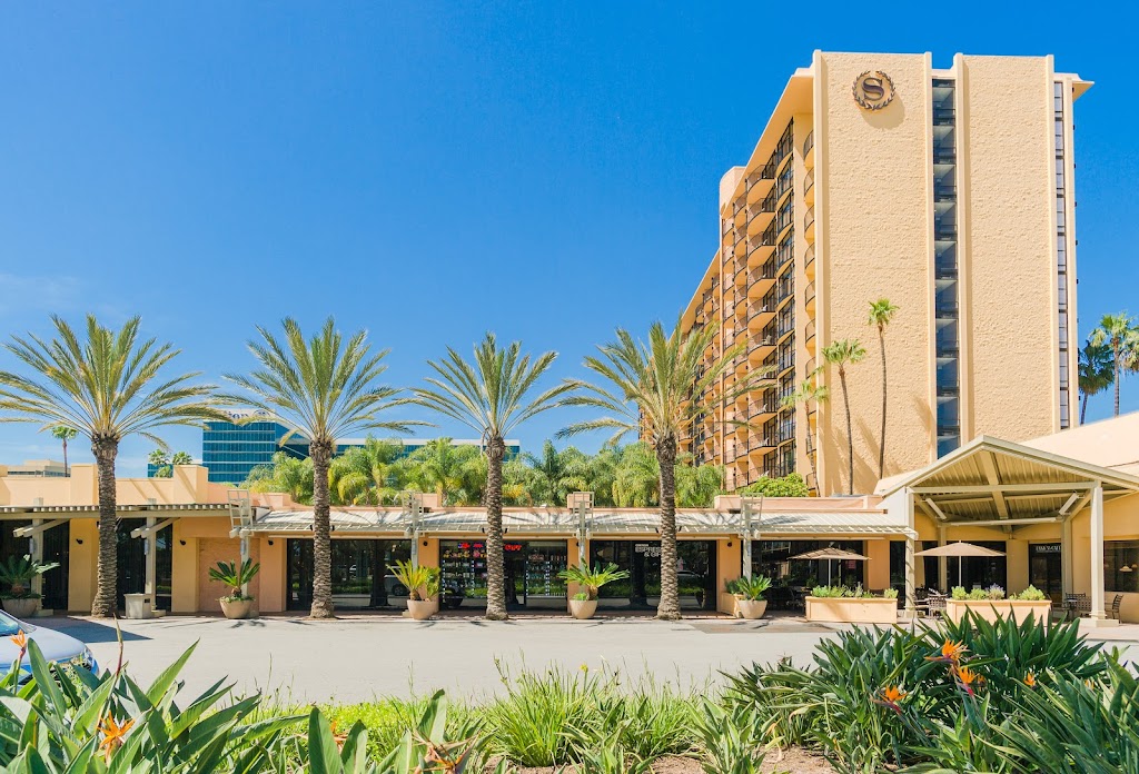 The WorldMarket at Sheraton | cafe | 1855 S Harbor Blvd, Anaheim, CA 92802, USA | 7147501811 OR +1 714-750-1811