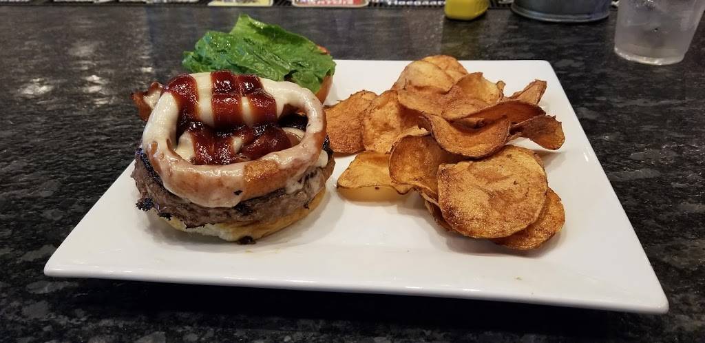 Buckets Bar and Grill | restaurant | 228 N Battlefield Blvd, Chesapeake, VA 23320, USA | 7578426767 OR +1 757-842-6767