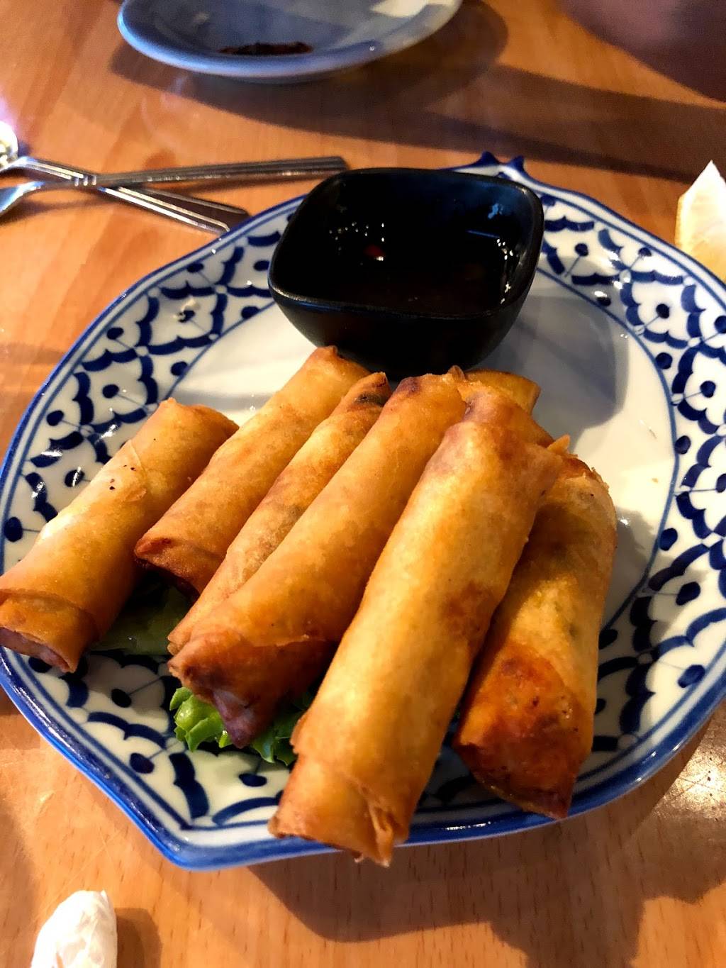 Thai Hut Restaurant | restaurant | 2602 N Loop 1604 E, San Antonio, TX 78248, USA | 2109717299 OR +1 210-971-7299