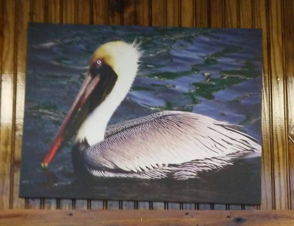 Off the Hook | restaurant | 604 N Canal Blvd, Thibodaux, LA 70301, USA | 9854935352 OR +1 985-493-5352