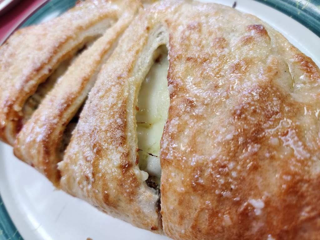 Ginos Pizza & Spaghetti House | meal delivery | 1500 Washington St E, Charleston, WV 25311, USA | 3043460561 OR +1 304-346-0561