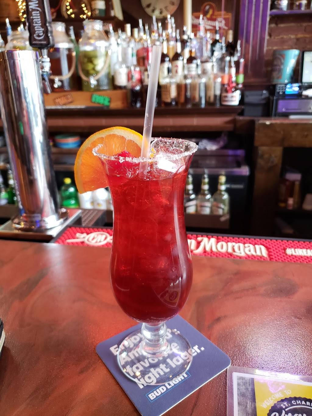 Krawl Daddys | restaurant | 221 N Main St, St Charles, MO 63301, USA | 6364930282 OR +1 636-493-0282