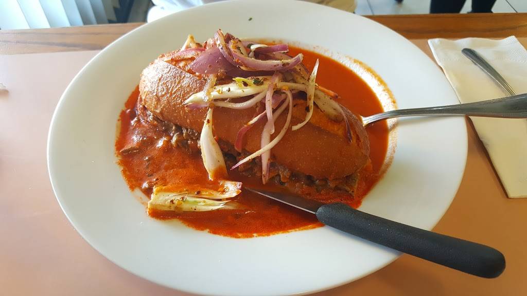 La Concha | restaurant | 2612 E Anaheim St, Long Beach, CA 90804, USA | 5624389499 OR +1 562-438-9499