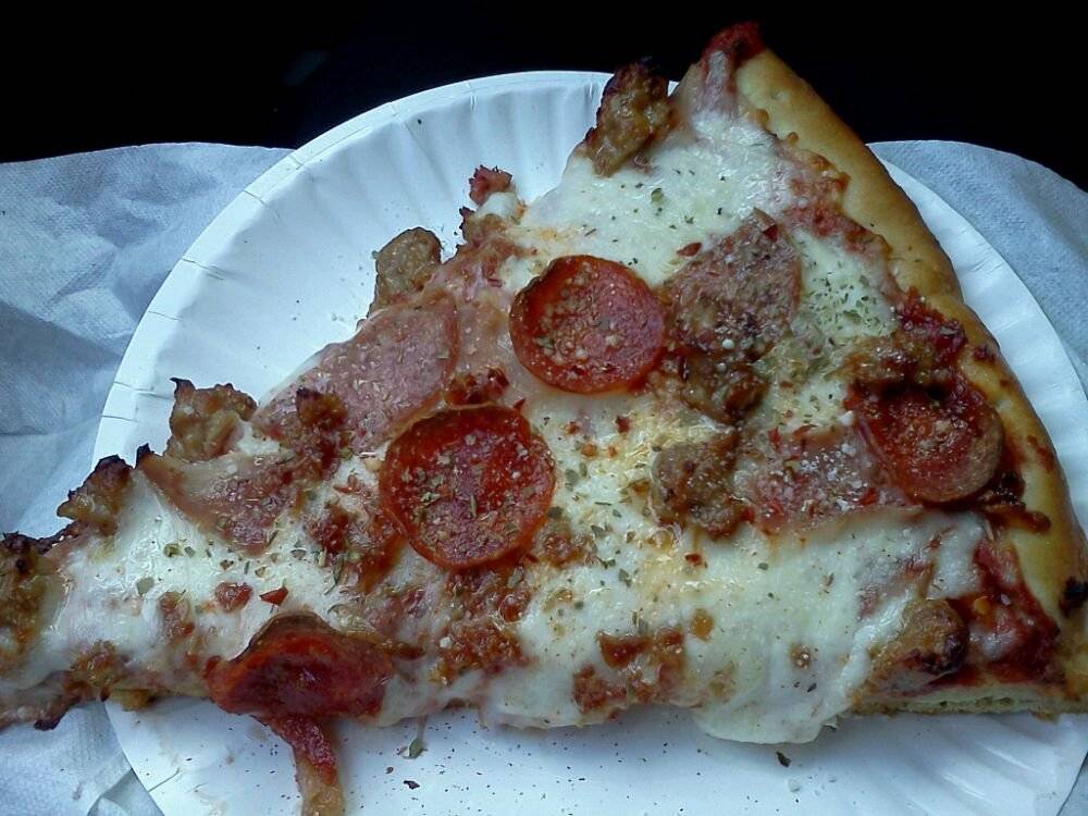 Slice House Pizza | restaurant | 1535 Haight St, San Francisco, CA 94117, USA | 4155522520 OR +1 415-552-2520