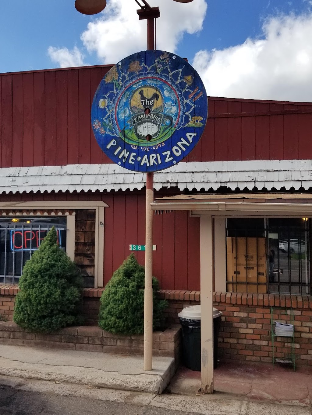 The Early Bird | restaurant | 3618 AZ-87, Pine, AZ 85544, USA | 9284764092 OR +1 928-476-4092