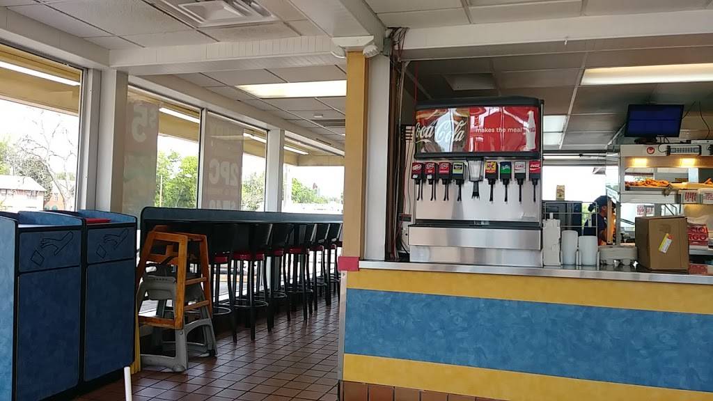 Churchs Chicken | restaurant | 2410 S Zang Blvd, Dallas, TX 75224, USA | 2149469634 OR +1 214-946-9634