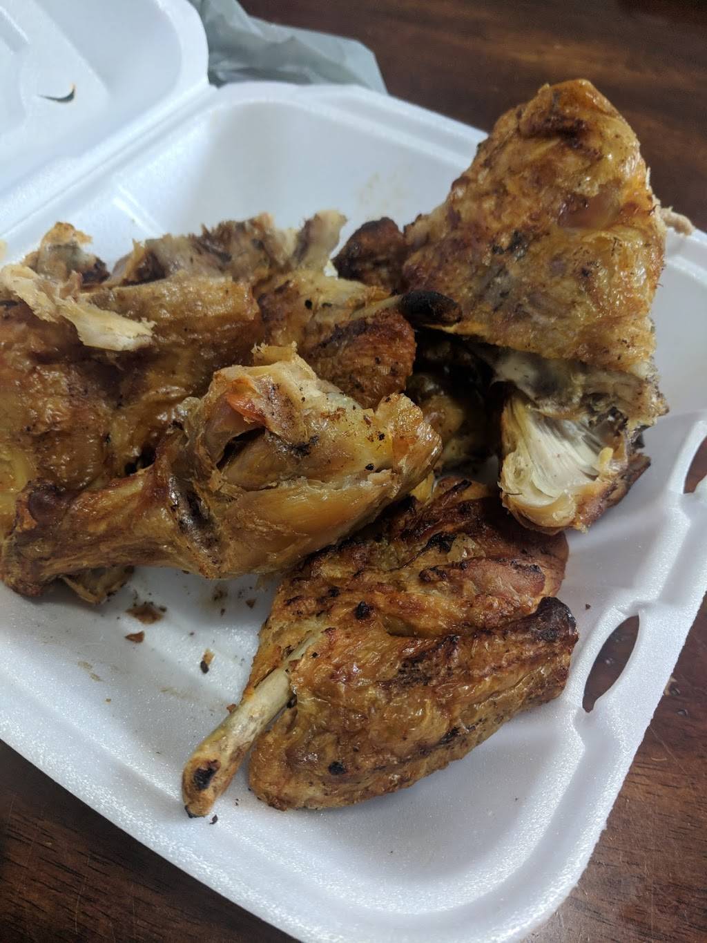 Silvas BBQ | restaurant | 925 Rathburn Rd E, Mississauga, ON L4W 4C3, Canada | 9052709393 OR +1 905-270-9393