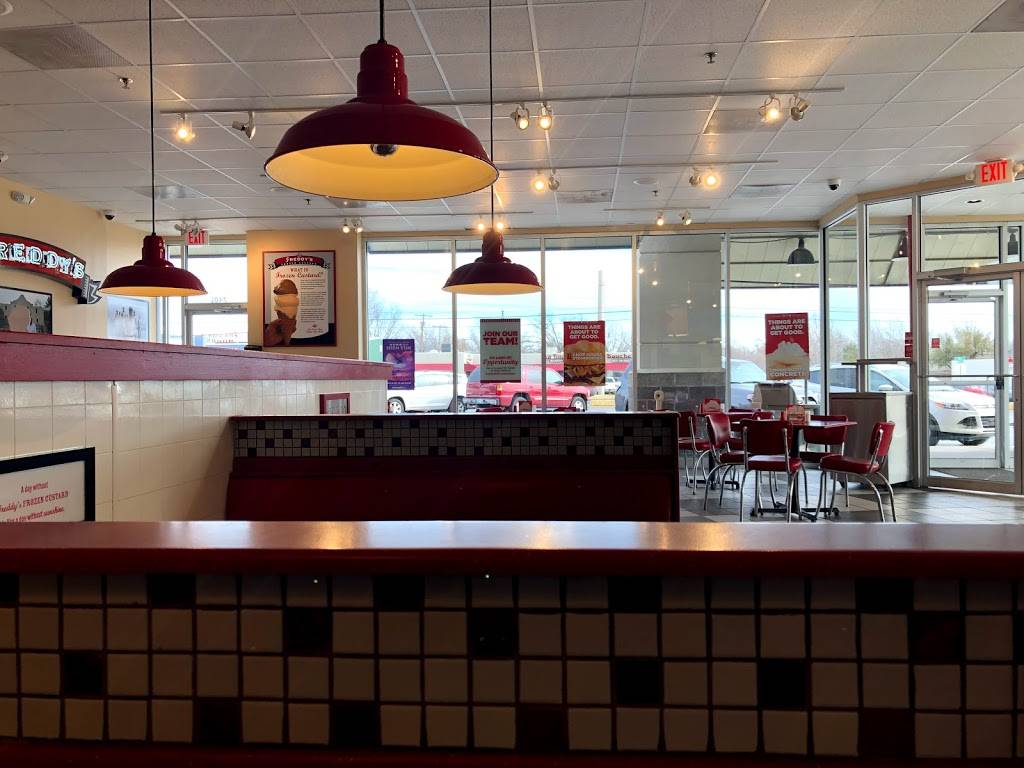 Freddys Frozen Custard & Steakburgers | restaurant | 7401 N May Ave, Oklahoma City, OK 73116, USA | 4058405544 OR +1 405-840-5544