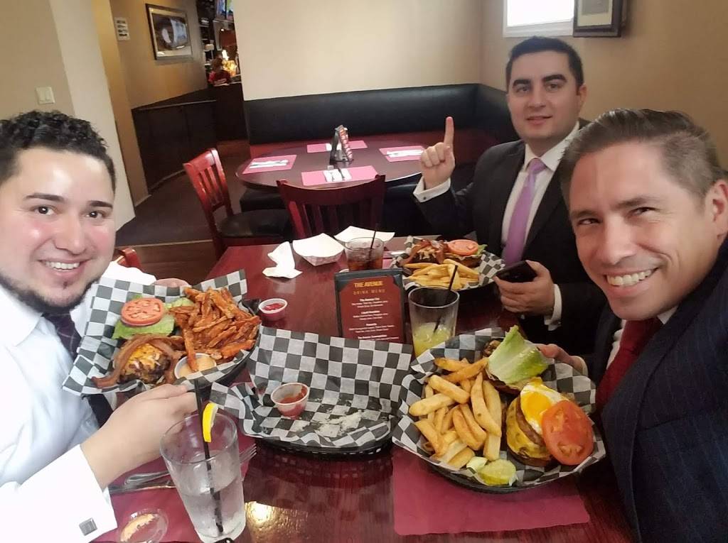 The Avenue | restaurant | 71-22 Myrtle Ave, Glendale, NY 11385, USA | 3477253853 OR +1 347-725-3853