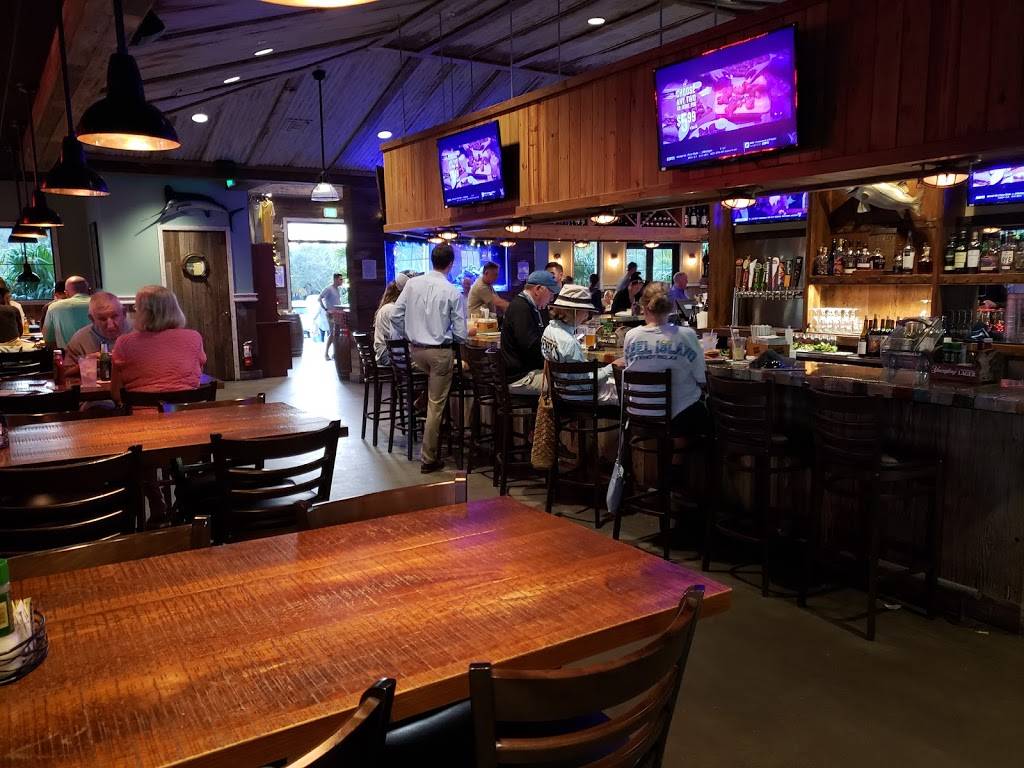 Doc Fords Rum Bar and Grille | restaurant | 2500 Island Inn Rd, Sanibel, FL 33957, USA | 2394728311 OR +1 239-472-8311