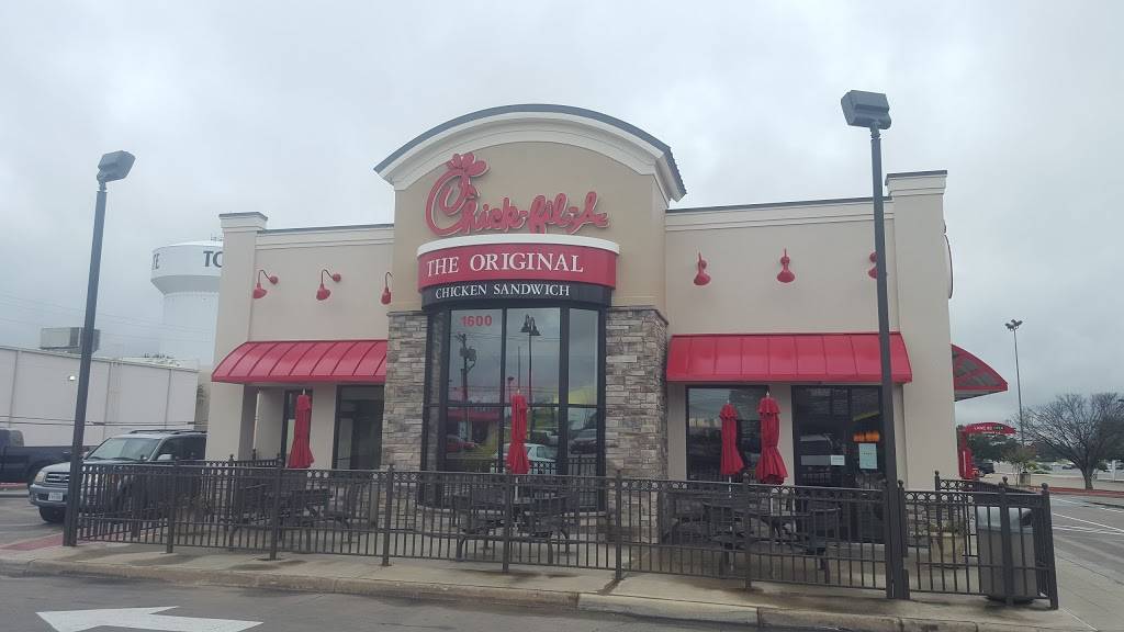 Chick-fil-A | restaurant | 1600 N Town E Blvd, Mesquite, TX 75150, USA | 9726860067 OR +1 972-686-0067
