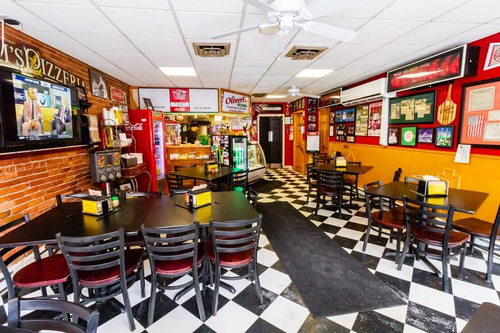 Oliveris Pizzeria | meal delivery | 14 Lebanon St, Hamilton, NY 13346, USA | 3158244444 OR +1 315-824-4444