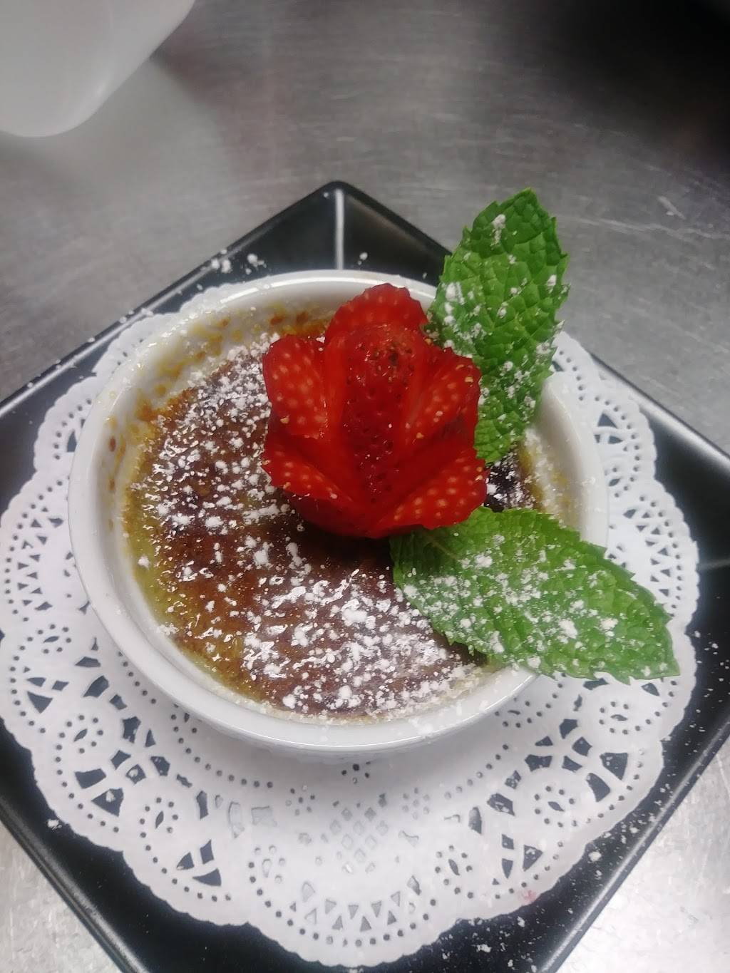 Kombu Sushi | restaurant | 3719 Sunset Blvd, Los Angeles, CA 90026, USA | 3236631048 OR +1 323-663-1048