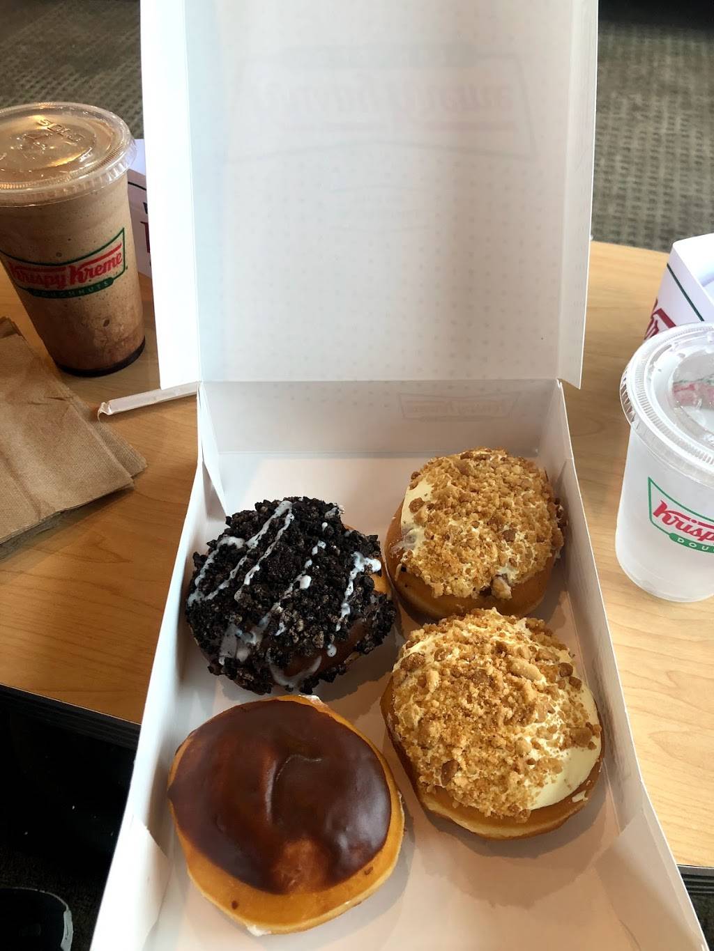 Krispy Kreme | bakery | 5357 Hwy 280, Hoover, AL 35242, USA | 2057768821 OR +1 205-776-8821