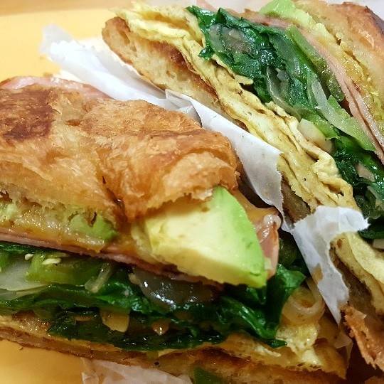 Coco deli | restaurant | 5909 W Loop S #170, Bellaire, TX 77401, USA | 7138387232 OR +1 713-838-7232