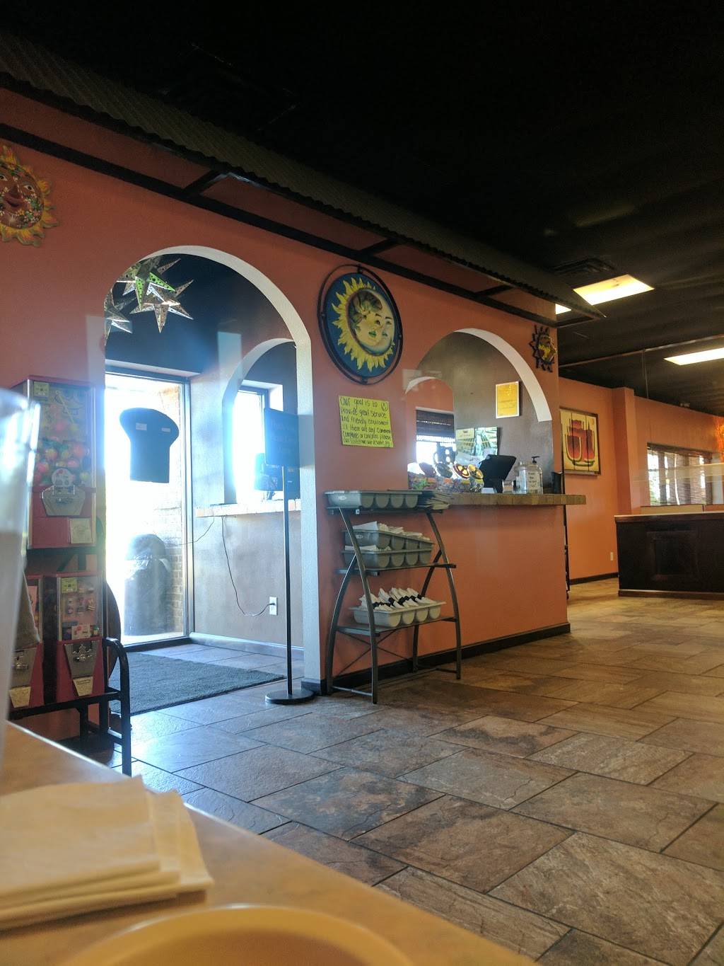 Iguanas Mexican Restaurant | restaurant | 1207 N Illinois Ave, Harrisburg, AR 72432, USA | 8705789668 OR +1 870-578-9668