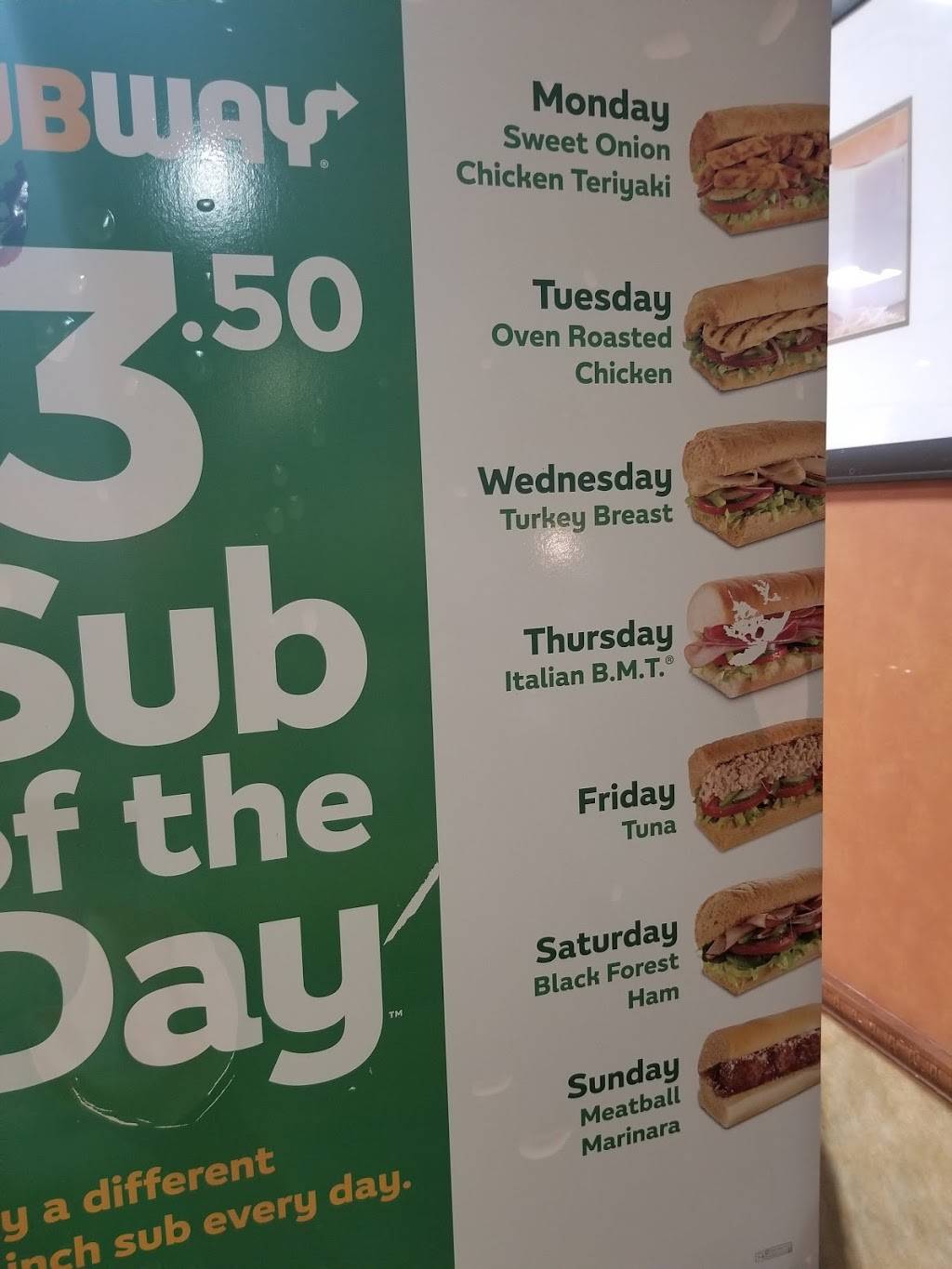 Subway Restaurants | restaurant | Sandbridge Plaza, 1275 Eldridge Pkwy S #140, Houston, TX 77077, USA | 2815840033 OR +1 281-584-0033