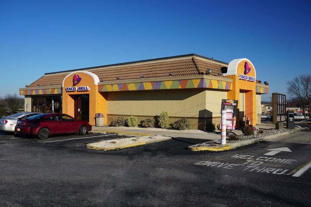 Taco Bell | meal takeaway | 2189 White St, York, PA 17404, USA | 7178540680 OR +1 717-854-0680