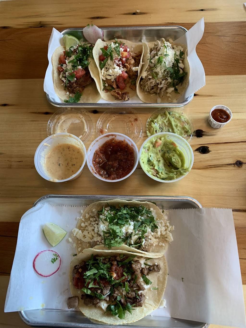 Casita Taqueria | restaurant | 2991 66th St N, St. Petersburg, FL 33710, USA | 7278005469 OR +1 727-800-5469